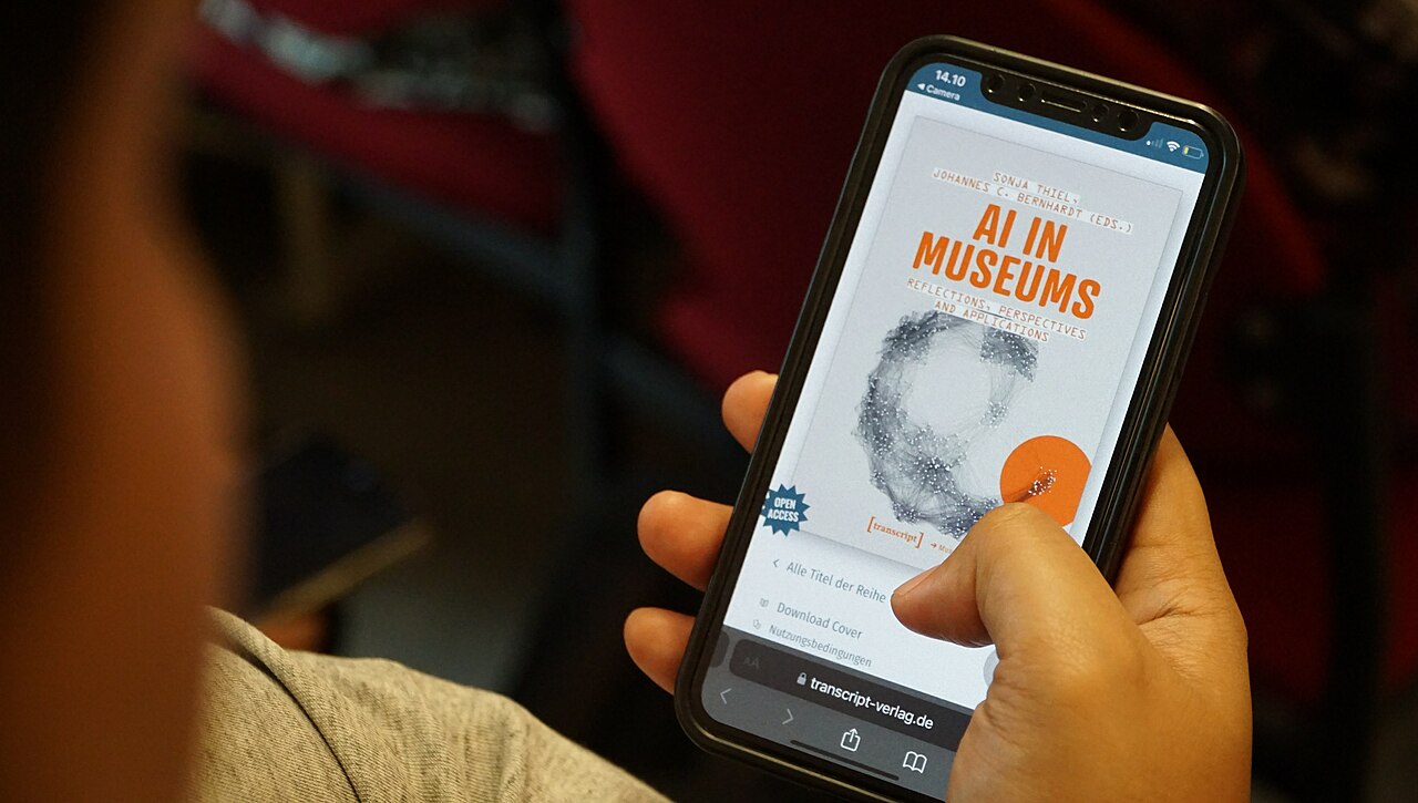 Hak Cipta dan Kecerdasan Buatan: Catatan Dari Perayaan Hari Domain Publik Indonesia 2024